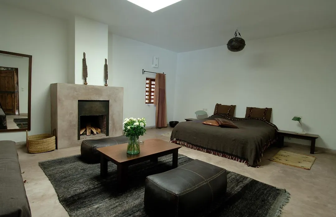 Riad Up-1